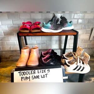 Play shoes bundle size 5 toddler